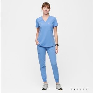 Extra small petite figs scrubs set